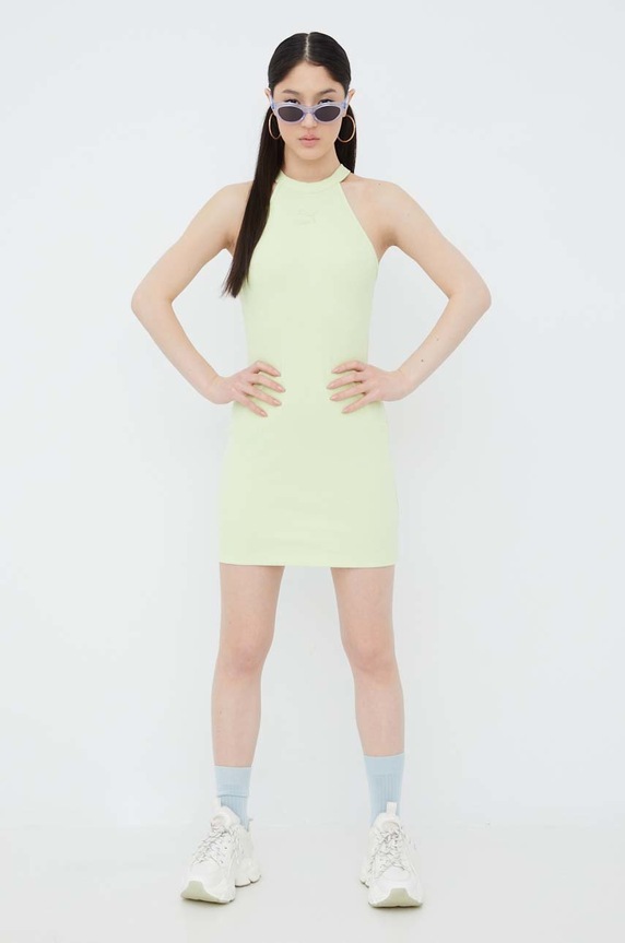 Puma sukienka 533453 z elastanem zielony 533453