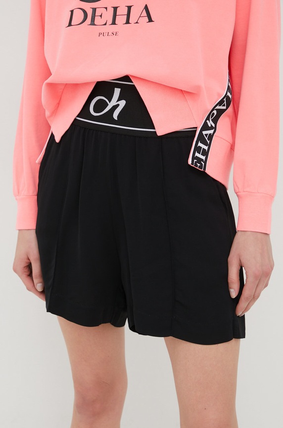 Kratke hlače Deha D63637.10009 crna SS22