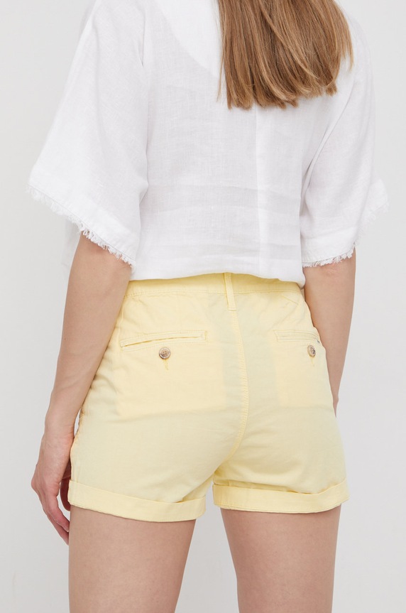 Odzież Pepe Jeans szorty bawełniane BALBOA SHORT PL800994YF2.022 żółty