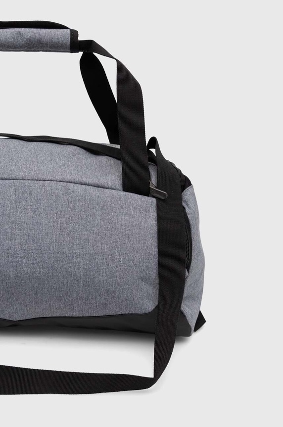 Αξεσουάρ Τσάντα Under Armour 1369221 γκρί