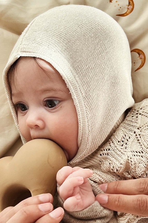 Chłopiec Konges Sløjd gryzak niemowlęcy BABS TEETHER KS1663 beżowy