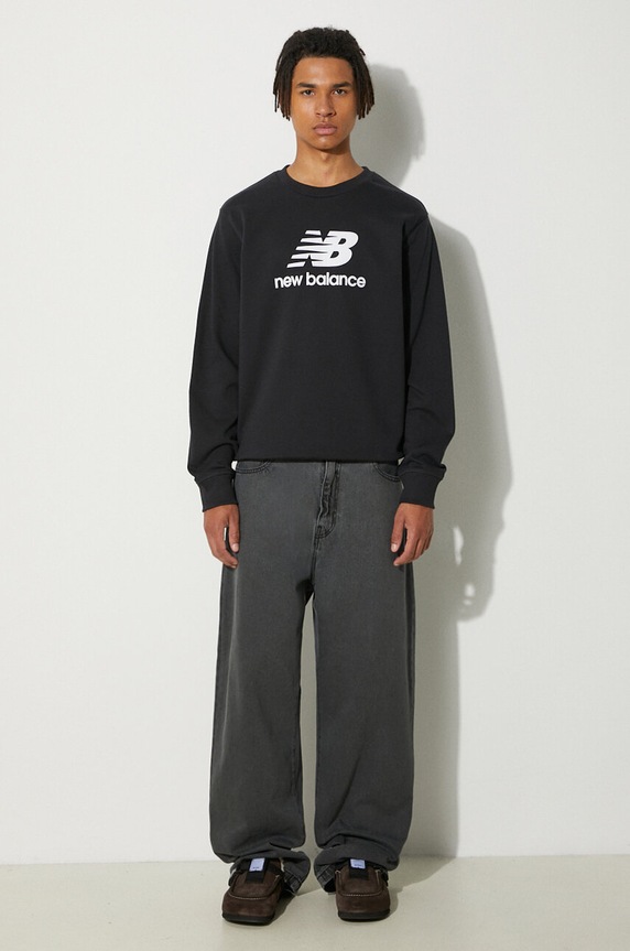 New Balance sweatshirt MT31538BK black AW23