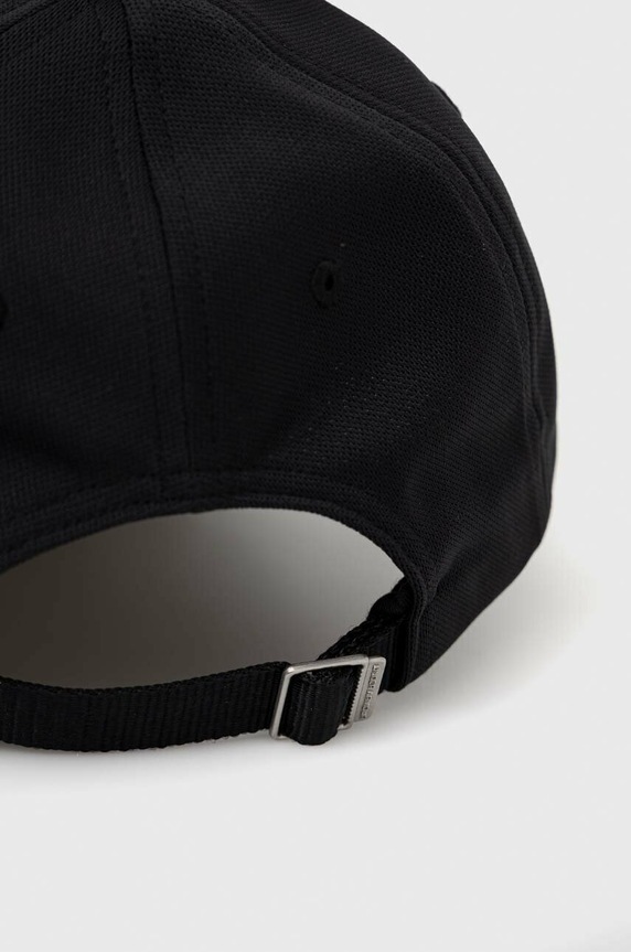 Under Armour sapca 1376705 negru AW25