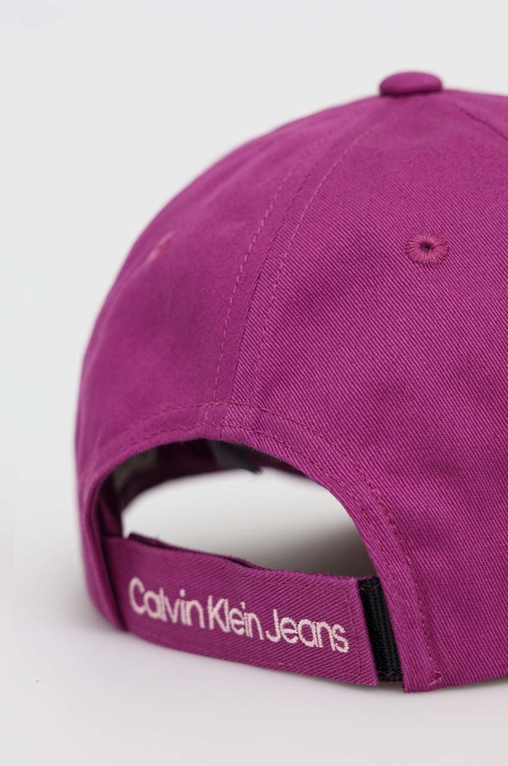 Dievča Detská bavlnená šiltovka Calvin Klein Jeans IU0IU00150.PPYX fialová