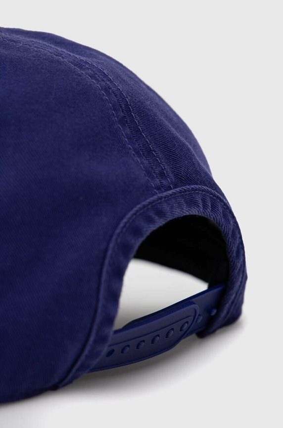 Akcesoria Under Armour czapka z daszkiem 1376703 granatowy