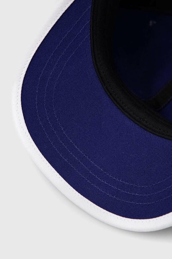 Under Armour czapka z daszkiem granatowy 1376703