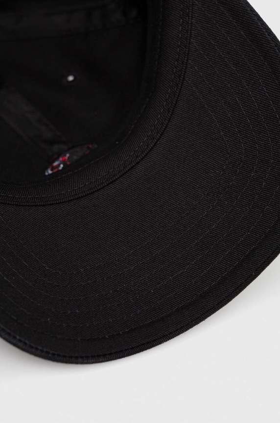 Mammut czapka z daszkiem czarny 1191.00051