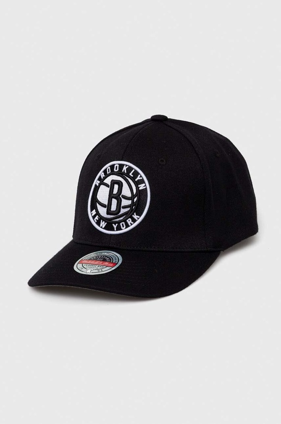 Mitchell&Ness sapka gyapjúkeverékből Brooklyn Nets aplikációval fekete HHSS3257.BNEYYPPPBLC