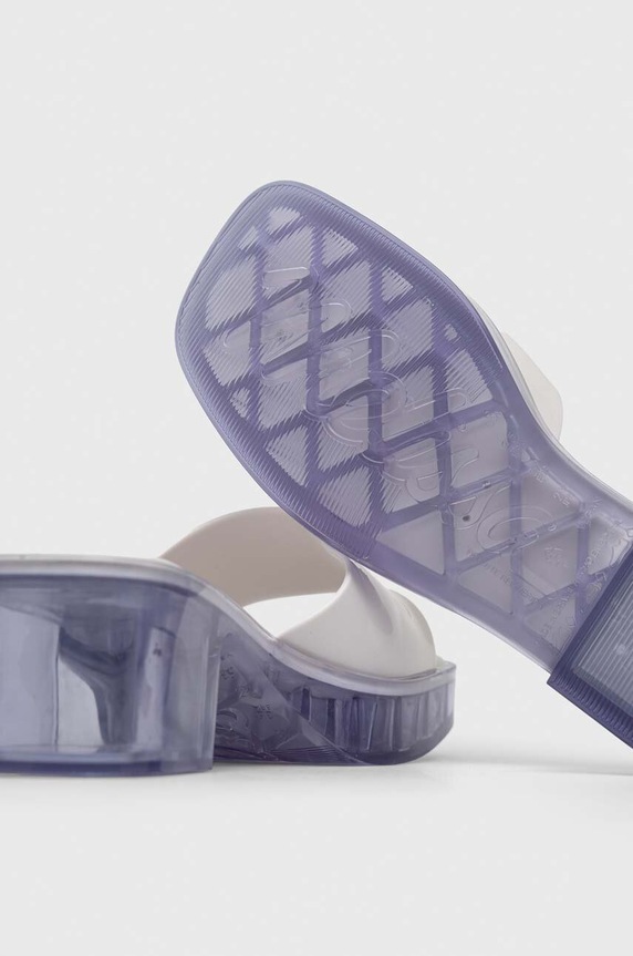 Παπούτσια Παντόφλες Melissa MELISSA SHAPE AD M.32955.52063 λευκό