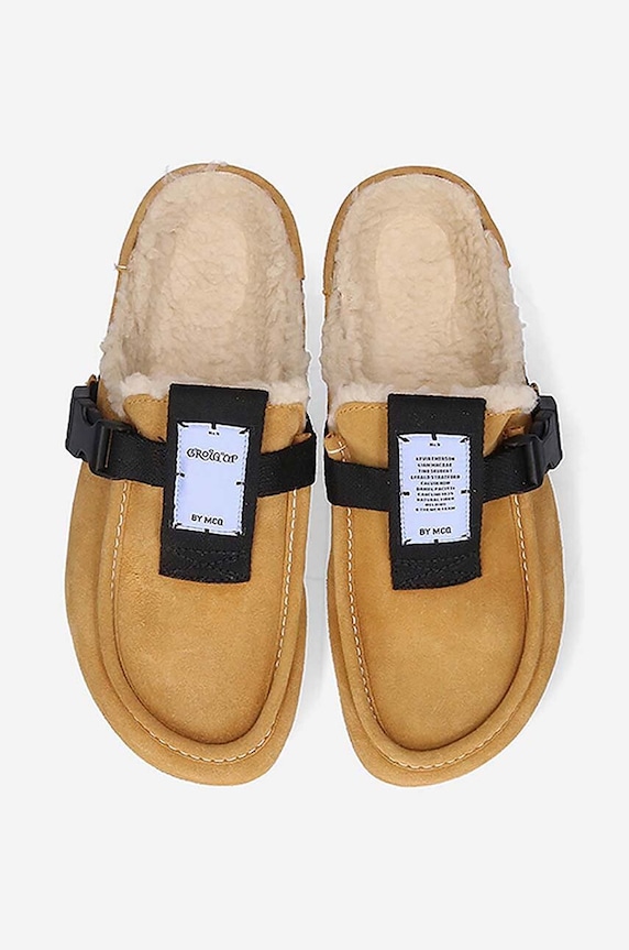 MCQ ciabatte slide in camoscio Grow-Up 682023R27982001 giallo