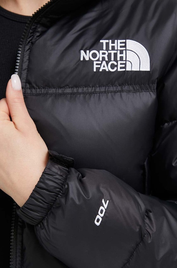 The North Face pehelydzseki NUPTSE SHORT JACKET NF0A5GGEKX71 fekete