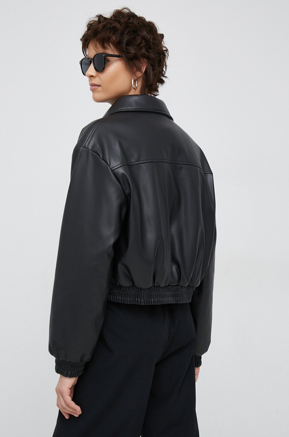 Ruházat United Colors of Benetton rövid kabát 2NVBDN01X.100 fekete