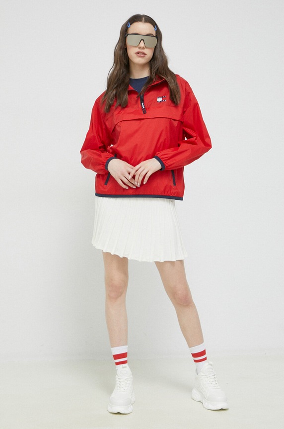 Tommy Jeans kurtka DW0DW15333.PPYX czerwony SS23