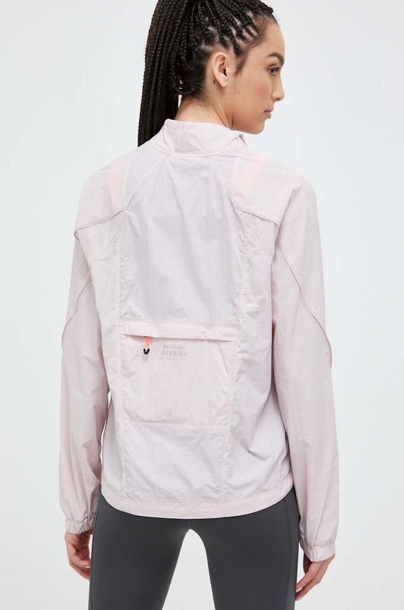 Odzież New Balance kurtka do biegania Printed Impact Run Light Pack WJ21265SOI różowy