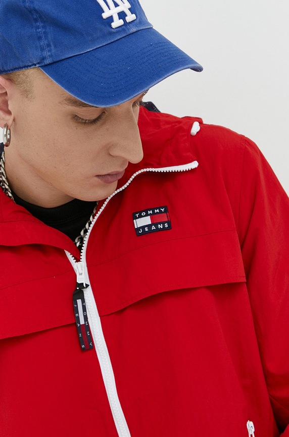 Tommy Jeans kurtka DM0DM13340.PPYX czerwony
