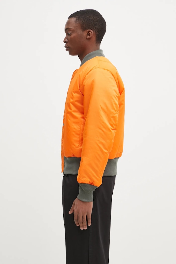 Clothing Alpha Industries bomber jacket 100101. green
