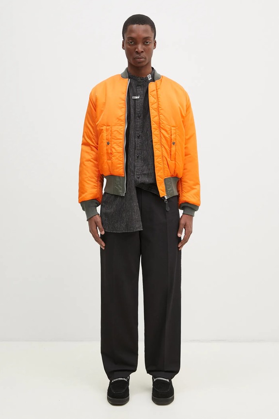 Alpha Industries bomber jacket 100101.