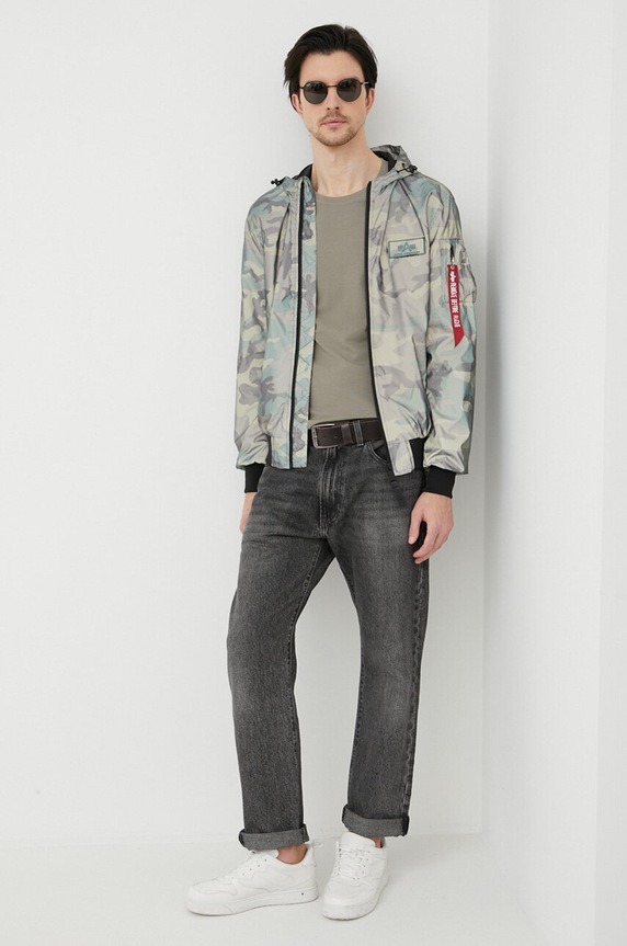 Alpha Industries rövid kabát 126138RC.408 zöld SS23