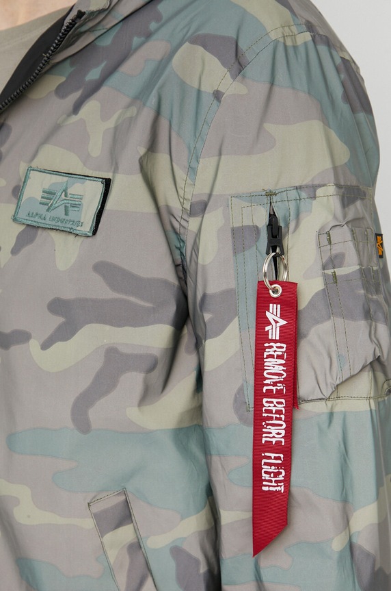 Alpha Industries rövid kabát 126138RC.408 zöld
