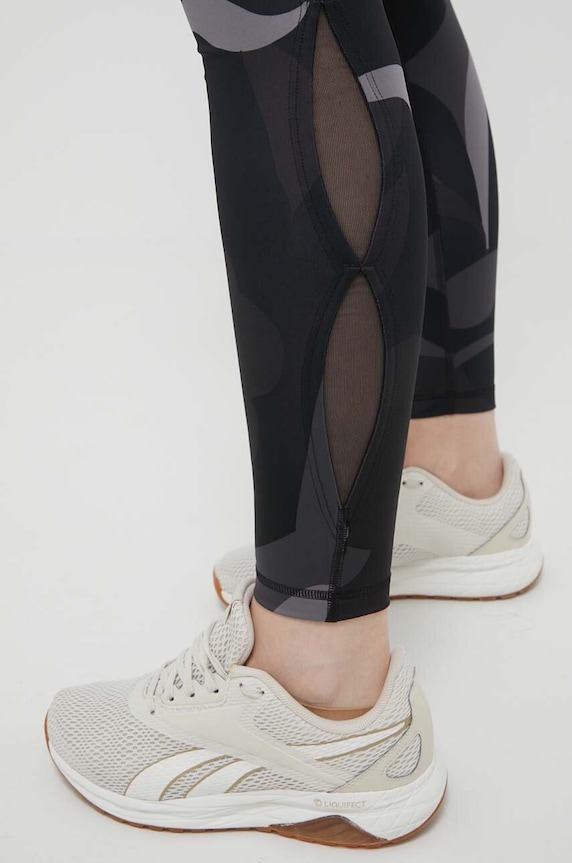 Legíny na jogu Puma Studio čierna 523144