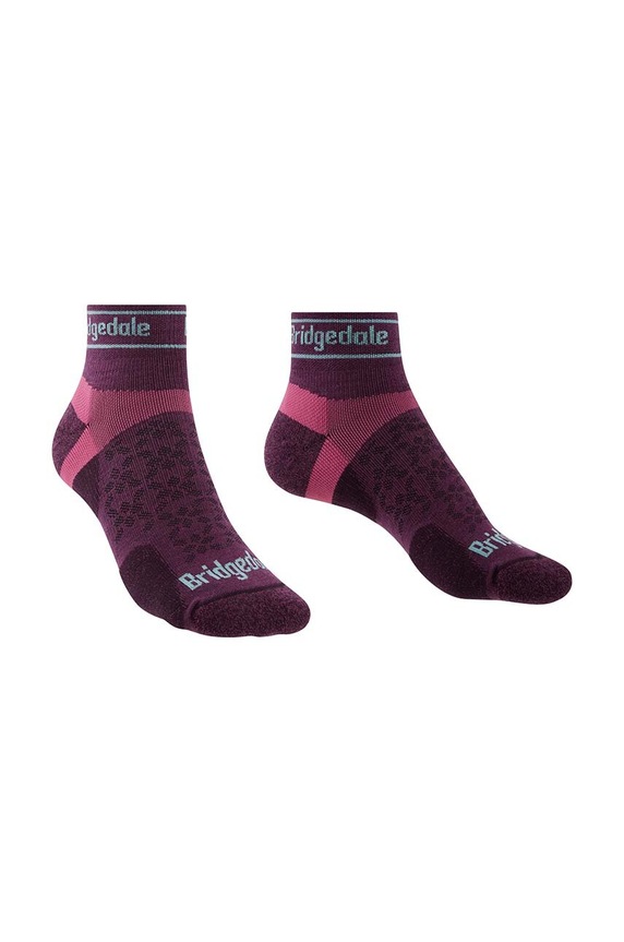 Ponožky Bridgedale Ultralight T2 Merino Low outdoor fialová 710204