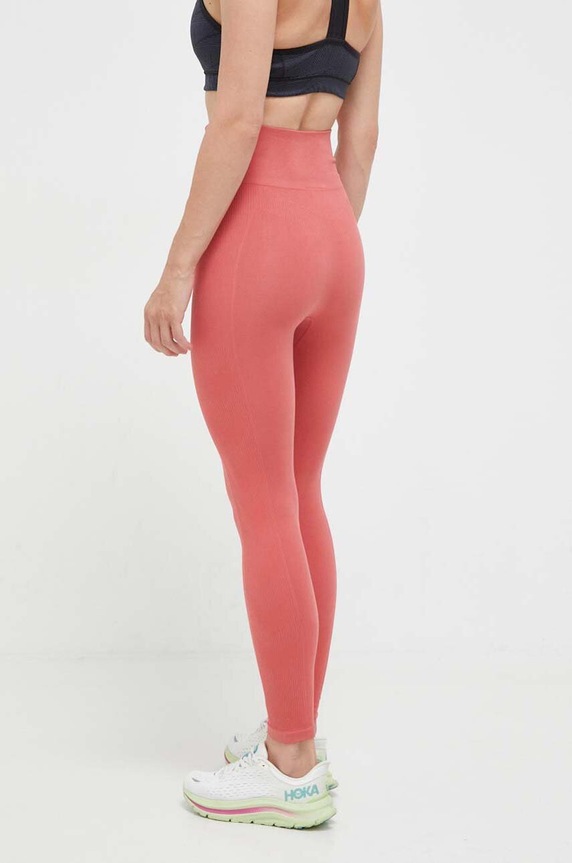 Odzież Hummel legginsy sportowe damskie hmlTIF SEAMLESS HIGH WAIST TIGHTS 210492 czerwony