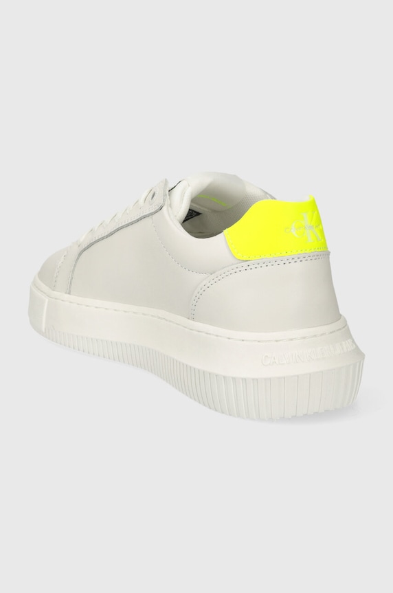 Cipők Calvin Klein Jeans bőr sportcipő YWYW823 CHUNKY CUPSOLE MONOLOGO W MONO LTH WN YW0YW00823 fehér