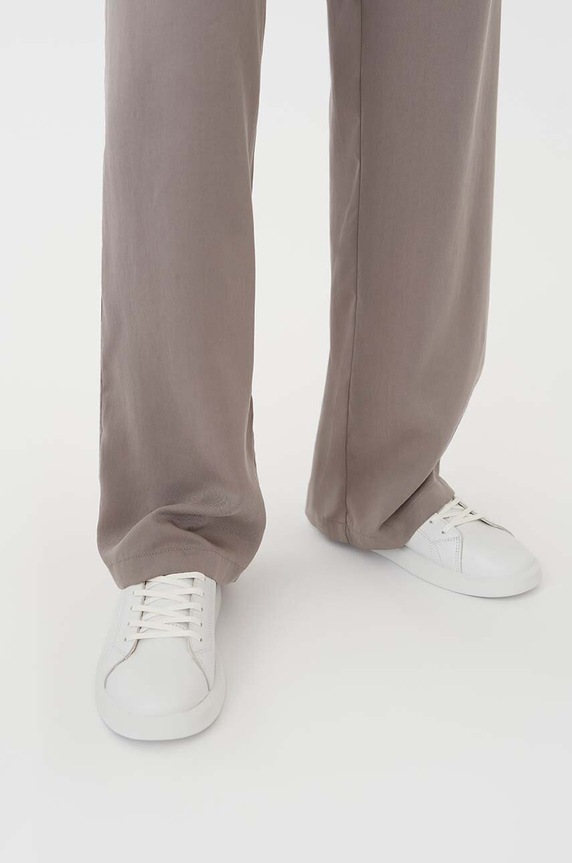 Vagabond Shoemakers bőr sportcipő MAYA 5528.001.01