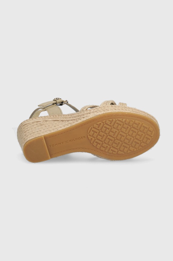Tommy Hilfiger szandál ESSENTIAL BASIC WEDGE SANDAL FW0FW07220 bézs