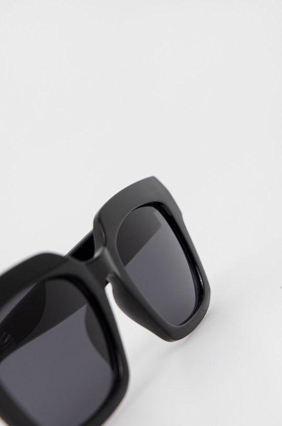 Akcesoria Vans okulary przeciwsłoneczne VN0A7PQZBLK1 czarny