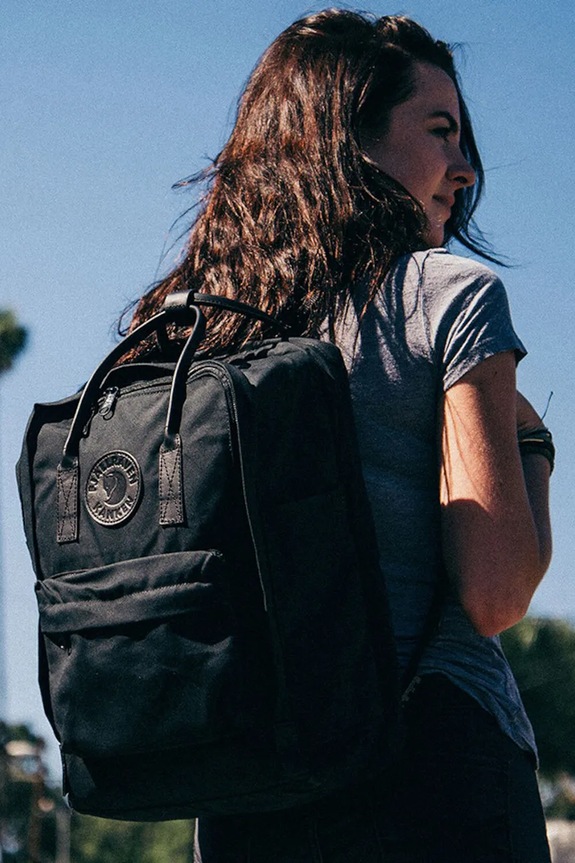 Ruksak Fjallraven F23567.550 čierna