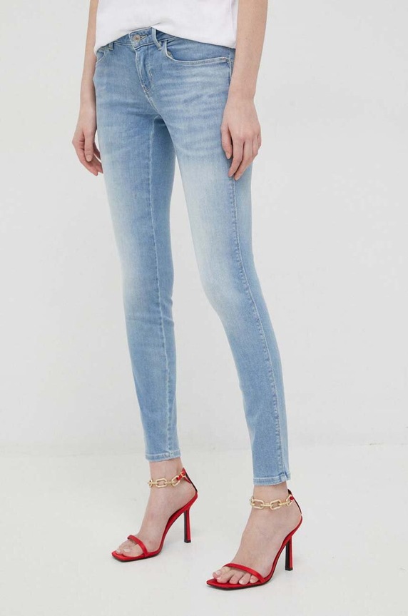 Guess jeansy CURVE W2YAJ2.D4Q01 niebieski SS25
