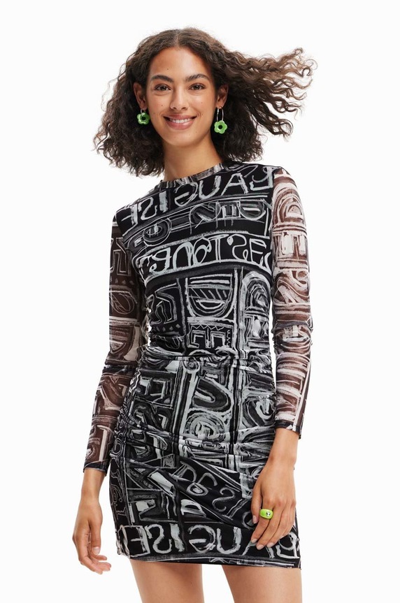 Desigual sukienka casual czarny 23SWVK23
