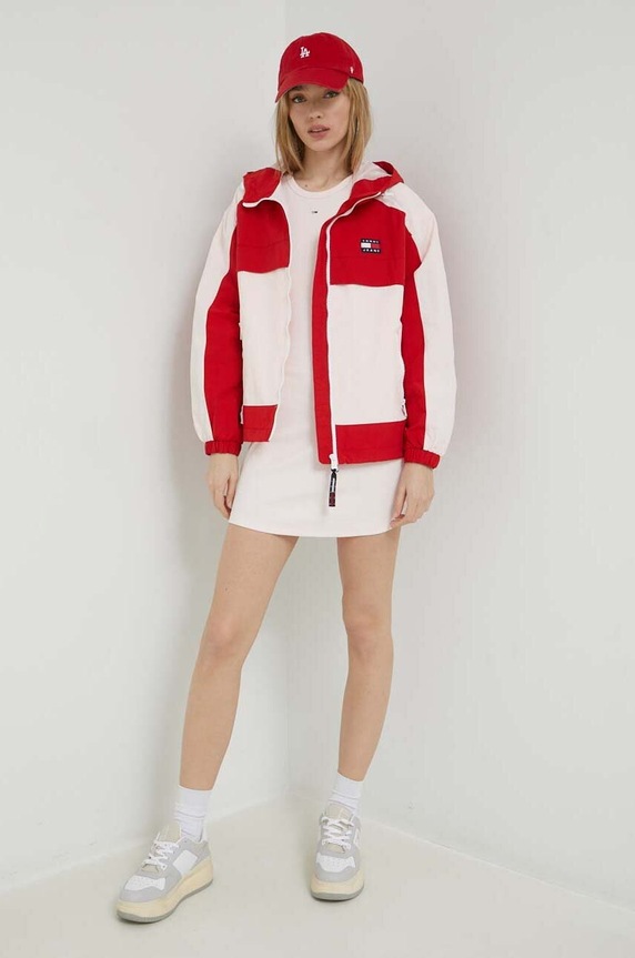 Tommy Jeans sukienka DW0DW15344.PPYX różowy SS23