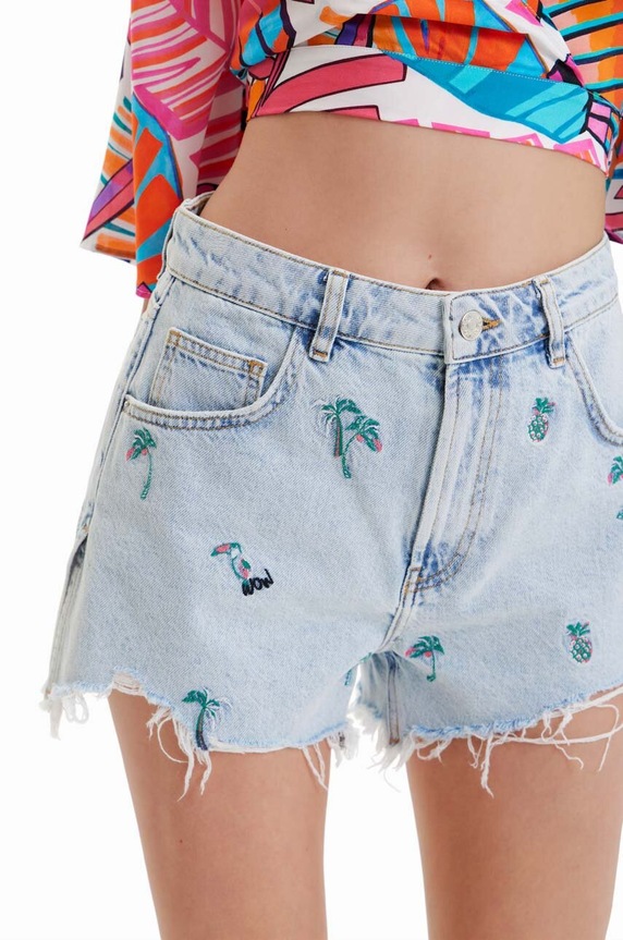Desigual szorty jeansowe 23SWDD04 niebieski SS23