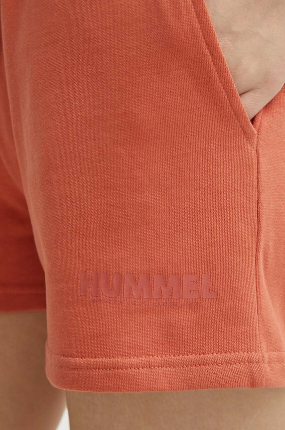 Памучен къс панталон Hummel hmlLEGACY WOMAN SHORTS оранжев 219478