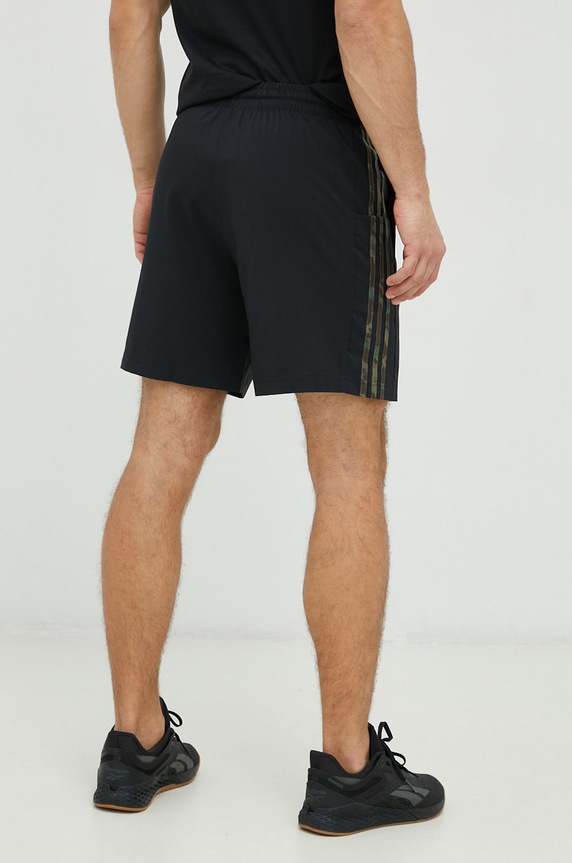 Odzież adidas szorty treningowe Essentials Chelsea IC1493 czarny