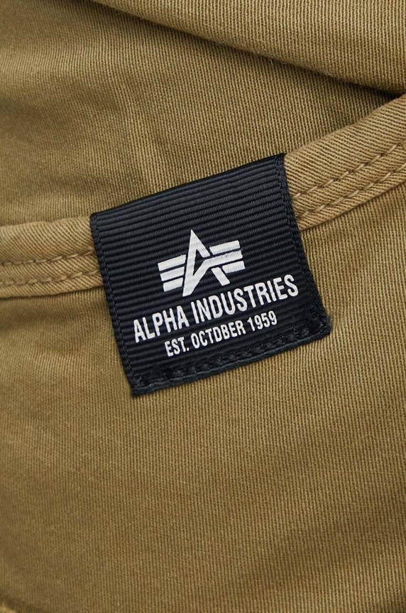 Alpha Industries pantaloni scurți 116213 verde