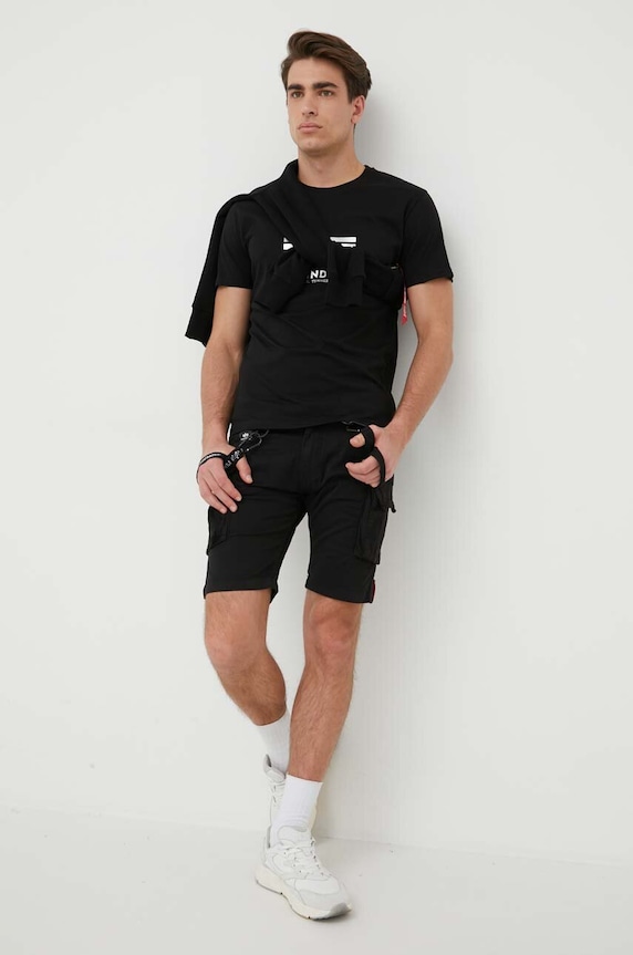 Alpha Industries pantaloni scurți 116213 negru SS26