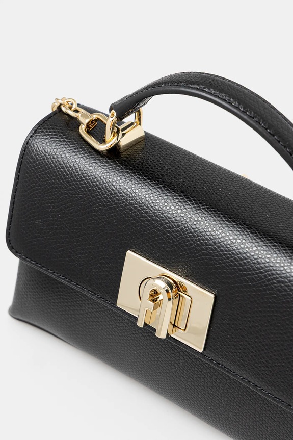 Кожена чанта Furla черен WE00423.ARE000.O6000