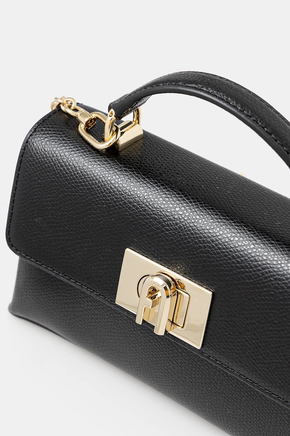 Кожена чанта Furla черен WE00423.ARE000.O6000