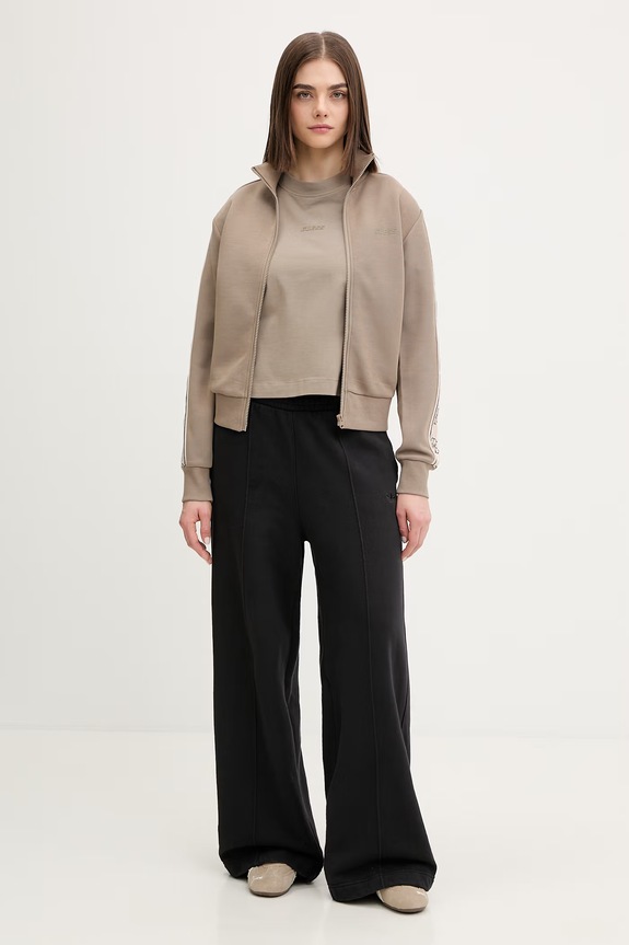 Βαμβακερό μπλουζάκι Guess BRITNEY V3RI08.I3Z14 μπεζ SS26