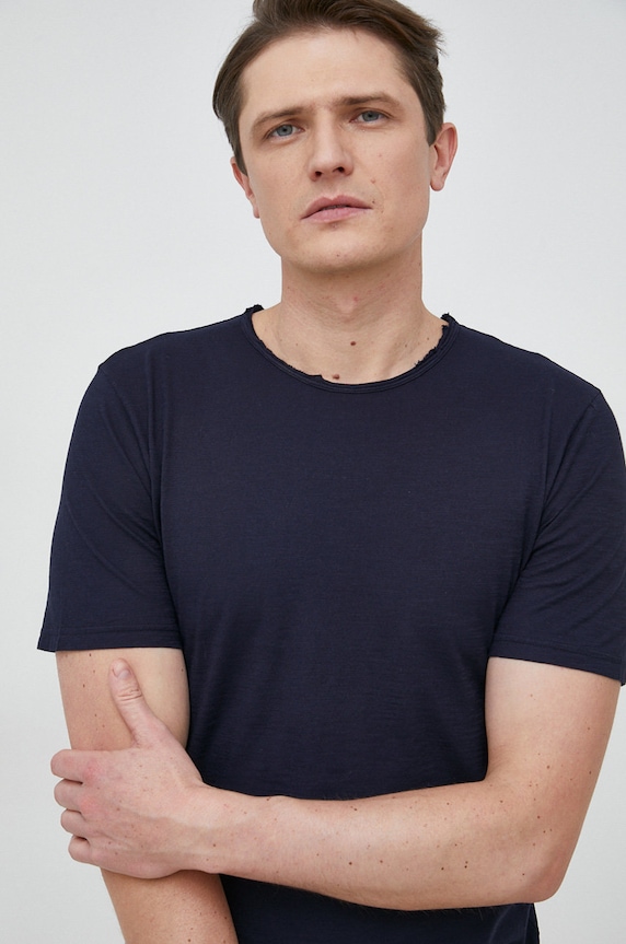 Памучна тениска United Colors of Benetton вталена тъмносин 3JE1J19A5.016