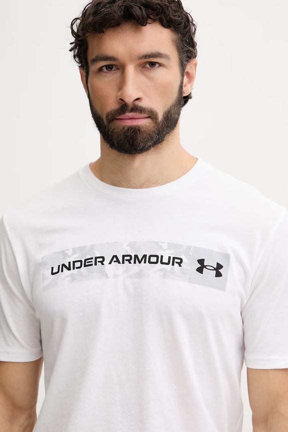 Under Armour T-shirt męski z bawełną CAMO CHEST biały 1376830
