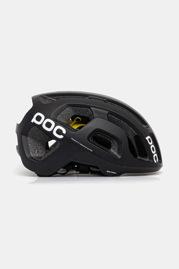 Kolesarska čelada POC Octal MIPS 10801 črna SS25