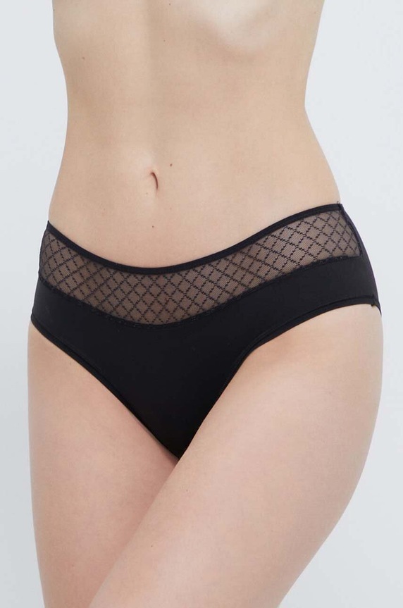 Chantelle bugyi sima fekete C16M40.011