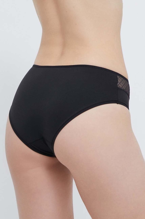 Chantelle bugyi C16M40.011 fekete SS24