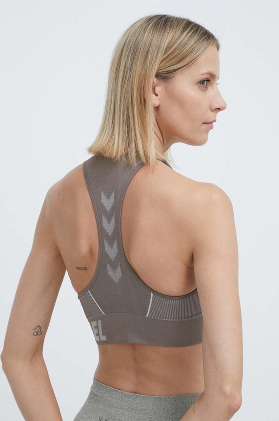 Дрехи Спортен сутиен Hummel Christel Seamless hmlTE SPORTS 213753 бежов