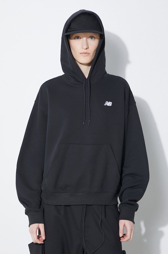 New Balance sweatshirt Sport Essentials Planet friendly black WT41507BK
