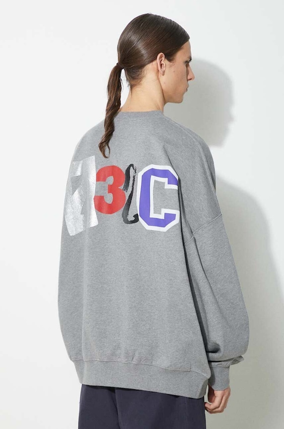 Bavlněná mikina 032C 'Mutli-Media' Bubble Crewneck potisk šedá SS24.C.2022